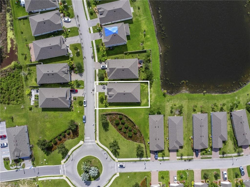 8750 Cascade Price CIR, NORTH FORT MYERS FL 33917-34