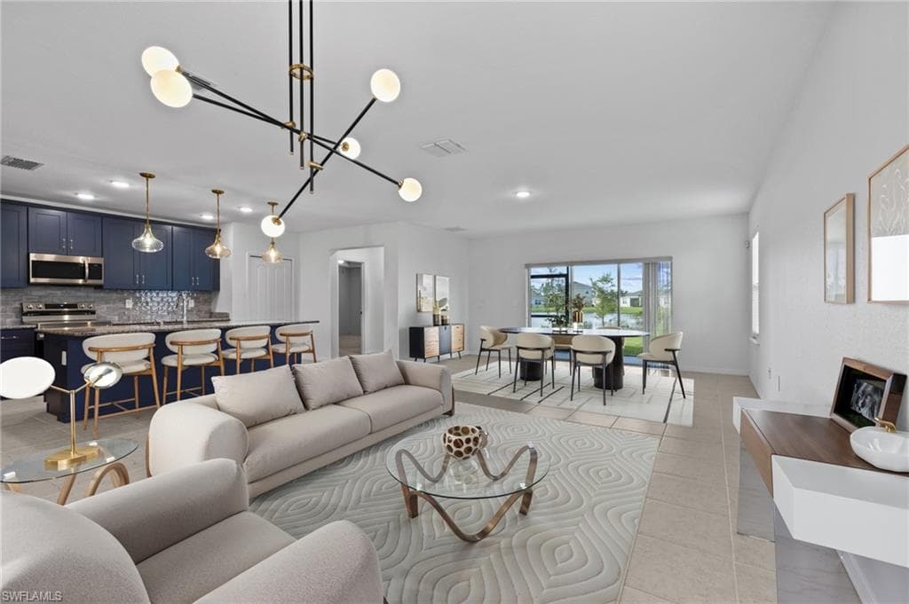 8750 Cascade Price CIR, NORTH FORT MYERS FL 33917-3