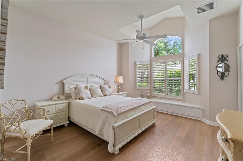 15279 Devon Green LN, NAPLES FL 34110-15