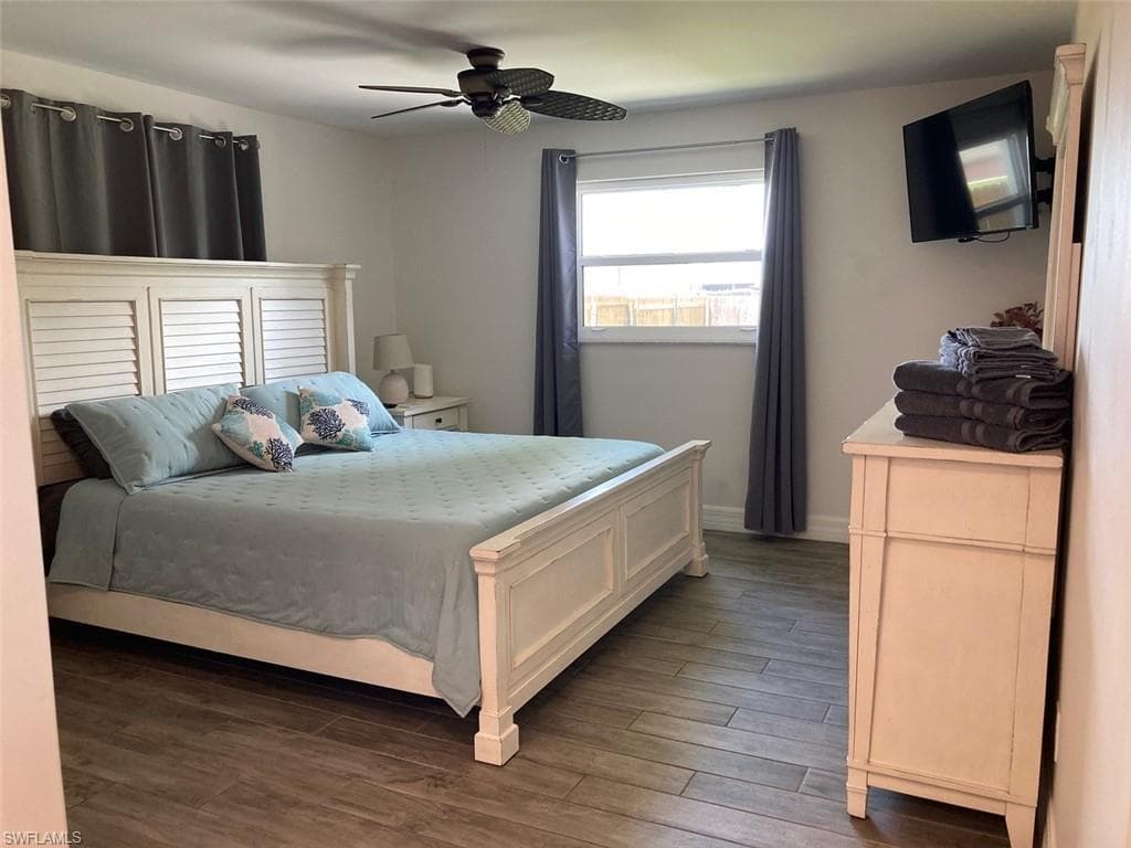 3131 Calusa AVE, NAPLES FL 34112-5