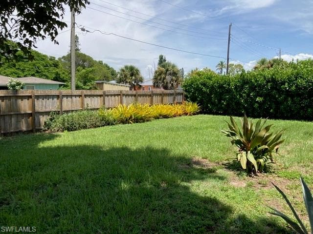 3131 Calusa AVE, NAPLES FL 34112-11