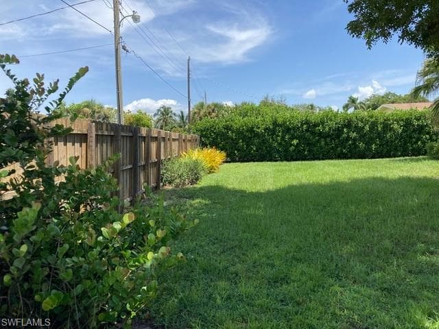 3131 Calusa AVE, NAPLES FL 34112-10