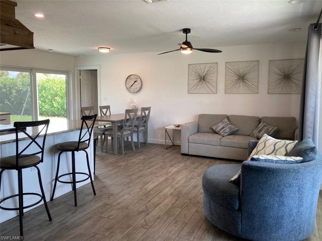 3131 Calusa AVE, NAPLES FL 34112-3