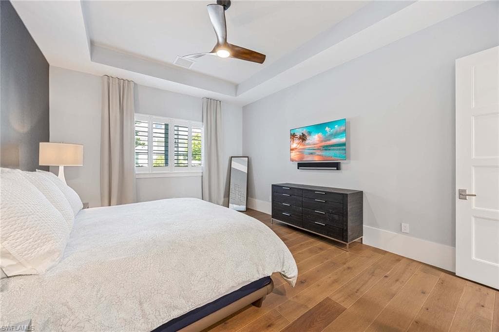 9171 Mercato LN, NAPLES FL 34108-15