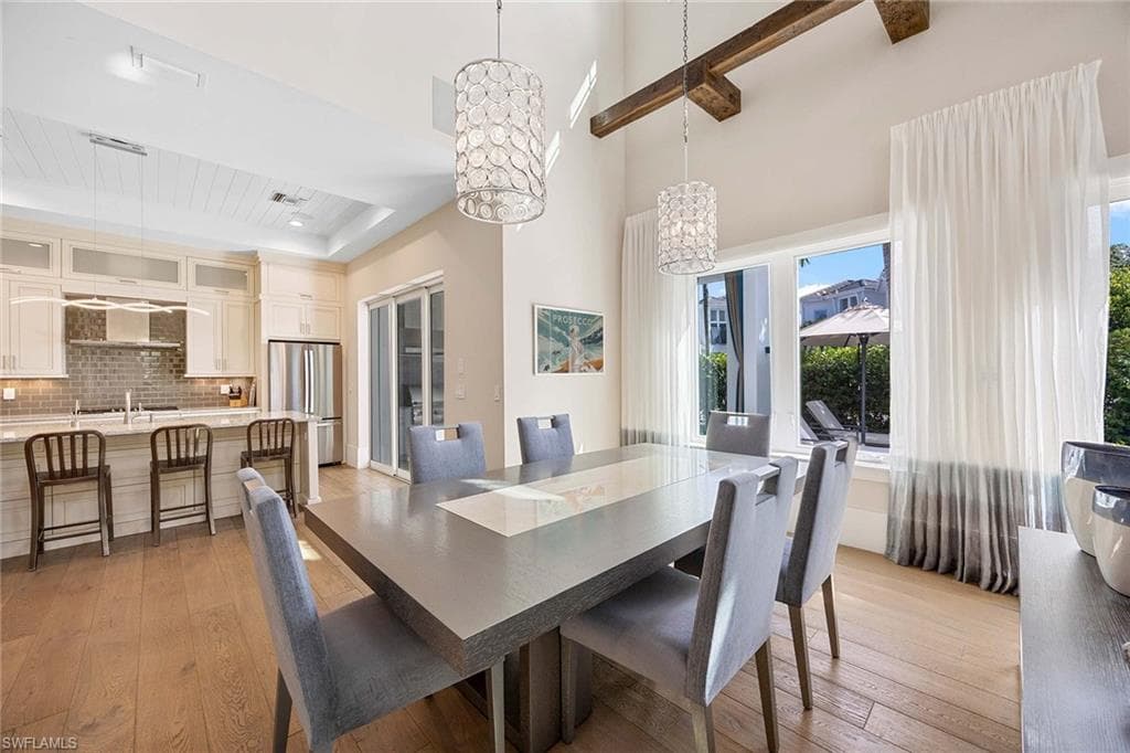 9171 Mercato LN, NAPLES FL 34108-19