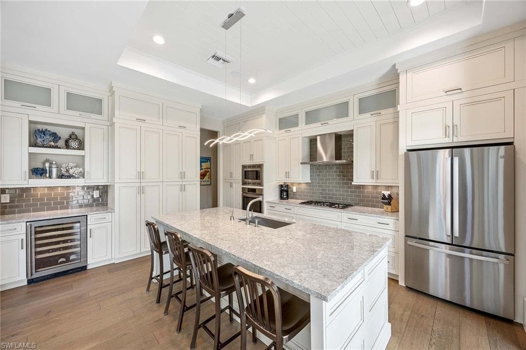 9171 Mercato LN, NAPLES FL 34108-7