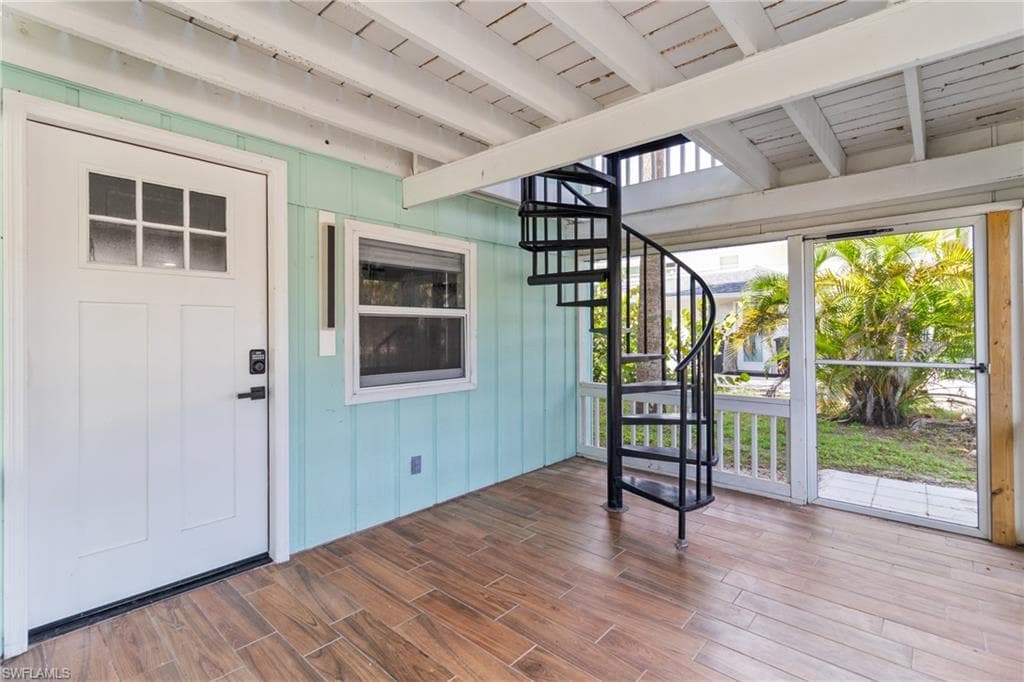 126 Andre Mar DR, FORT MYERS BEACH FL 33931-4