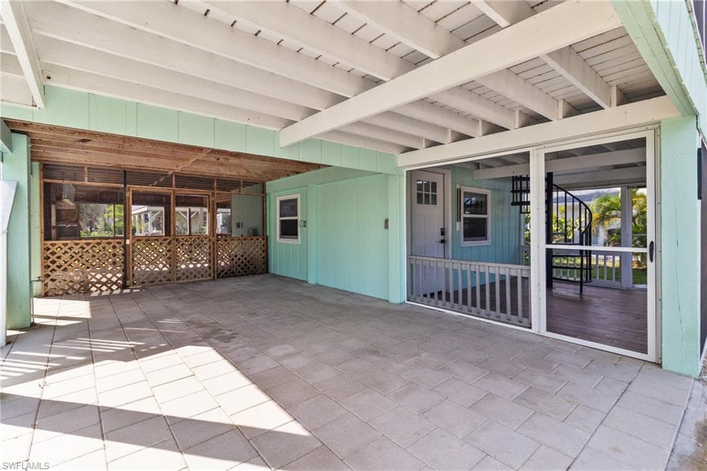 126 Andre Mar DR, FORT MYERS BEACH FL 33931-3