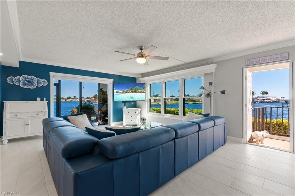 1929 SE 40th TER # 2, CAPE CORAL FL 33904-11