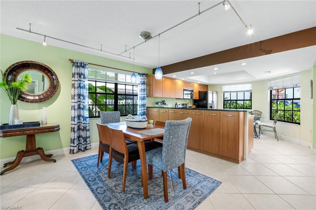 823 Meadowland DR # H, NAPLES FL 34108-7