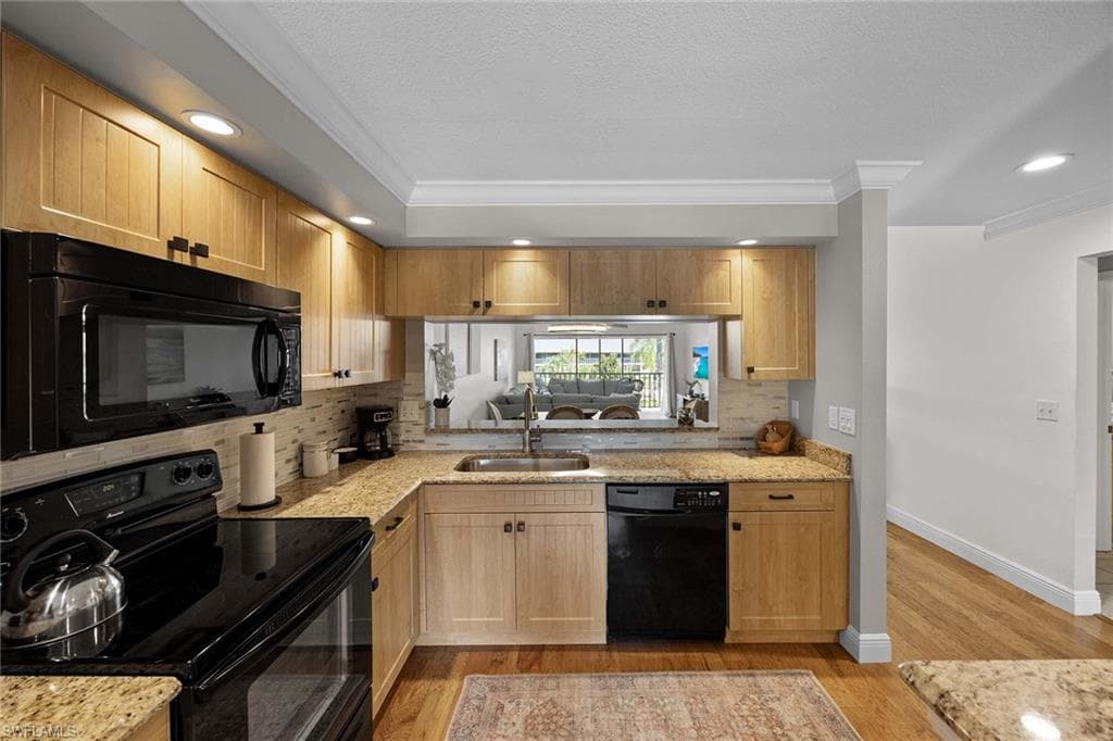 1150 Yesica Ann CIR # A205, NAPLES FL 34110-5