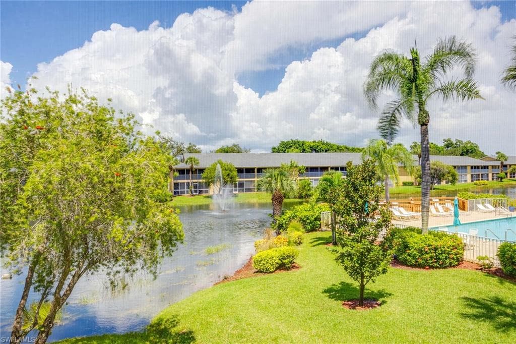 1150 Yesica Ann CIR # A205, NAPLES FL 34110-27