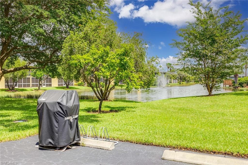 1150 Yesica Ann CIR # A205, NAPLES FL 34110-29