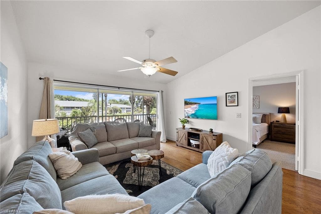 1150 Yesica Ann CIR # A205, NAPLES FL 34110-14