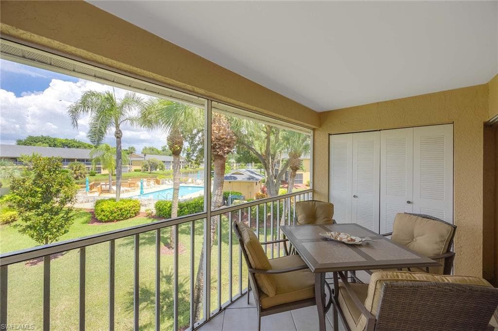 1150 Yesica Ann CIR # A205, NAPLES FL 34110-24