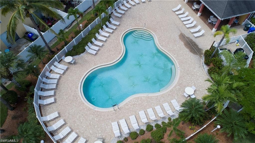 3627 Pine Oak CIR # 102, FORT MYERS FL 33916-39