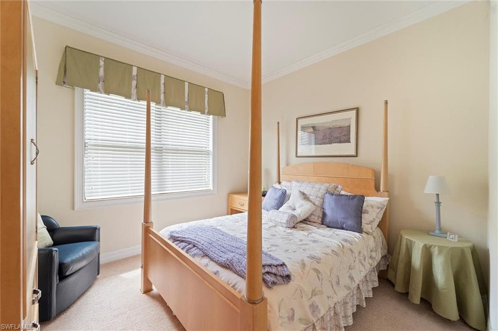 12440 Wisteria DR, NAPLES FL 34120-16