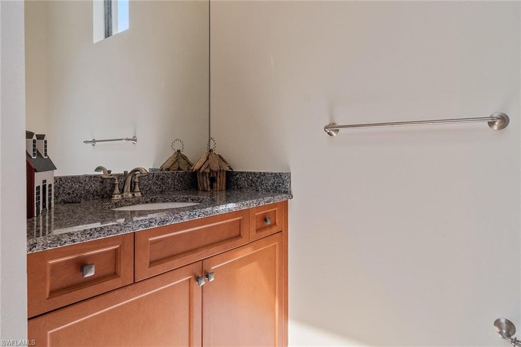 12440 Wisteria DR, NAPLES FL 34120-25