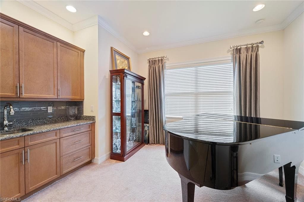 12440 Wisteria DR, NAPLES FL 34120-20