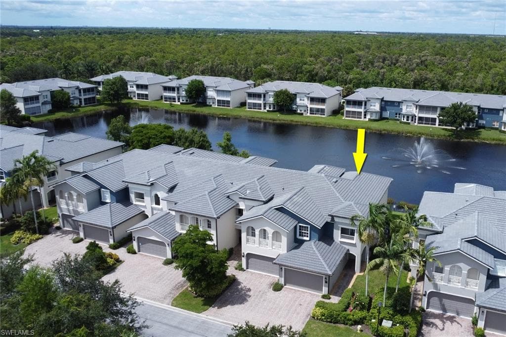 3520 Lansing LOOP # 203, ESTERO FL 33928-22