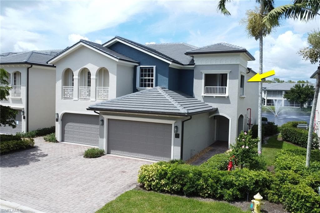 3520 Lansing LOOP # 203, ESTERO FL 33928-21