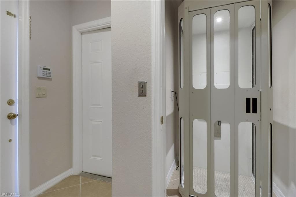 3520 Lansing LOOP # 203, ESTERO FL 33928-19