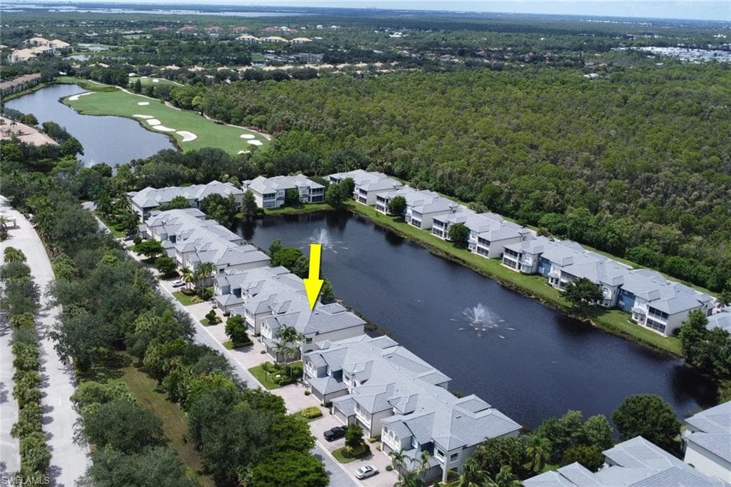 3520 Lansing LOOP # 203, ESTERO FL 33928-23