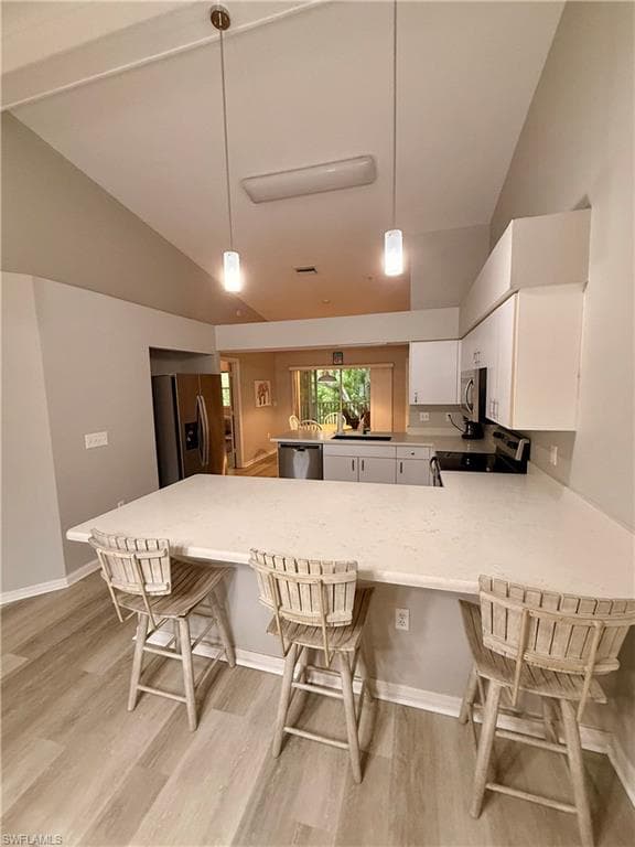 28740 Diamond DR # 204, BONITA SPRINGS FL 34134-4