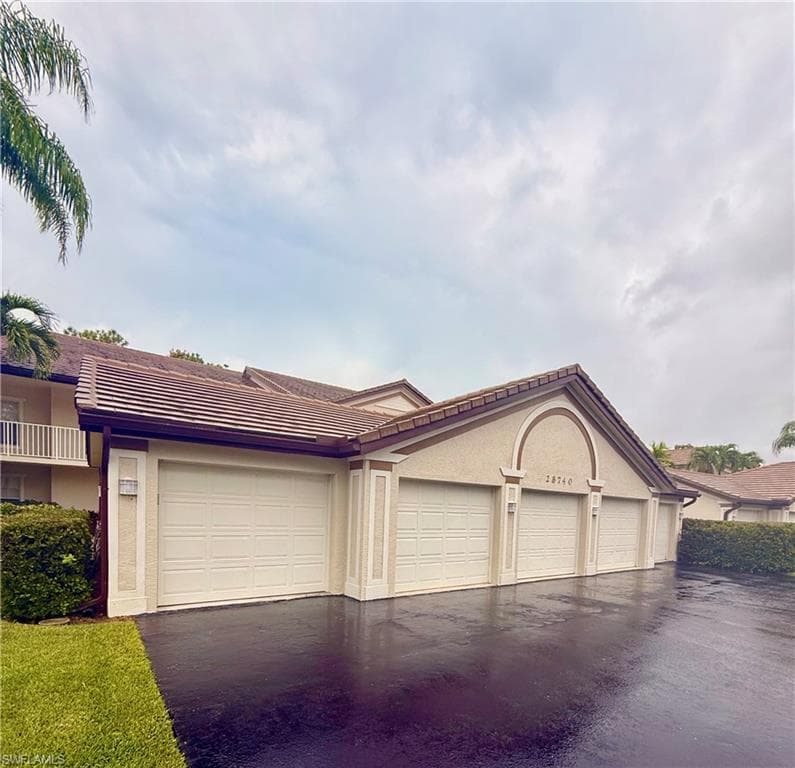 28740 Diamond DR # 204, BONITA SPRINGS FL 34134-14