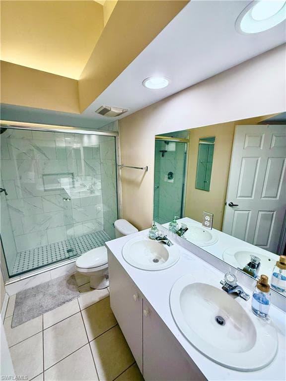 28740 Diamond DR # 204, BONITA SPRINGS FL 34134-7