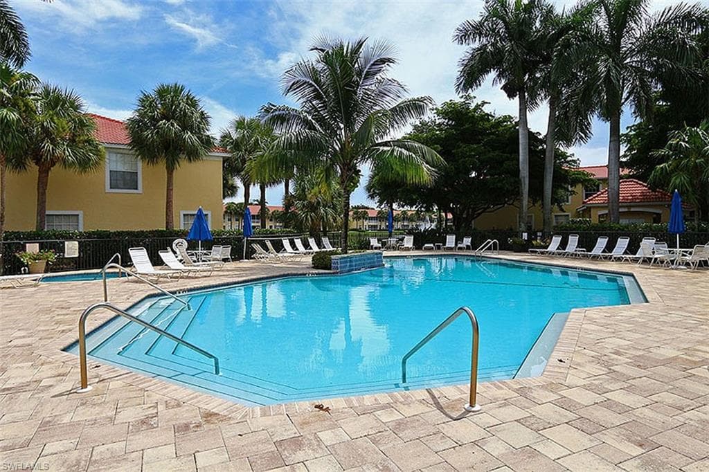 2110 Arielle DR # 103, NAPLES FL 34109-20