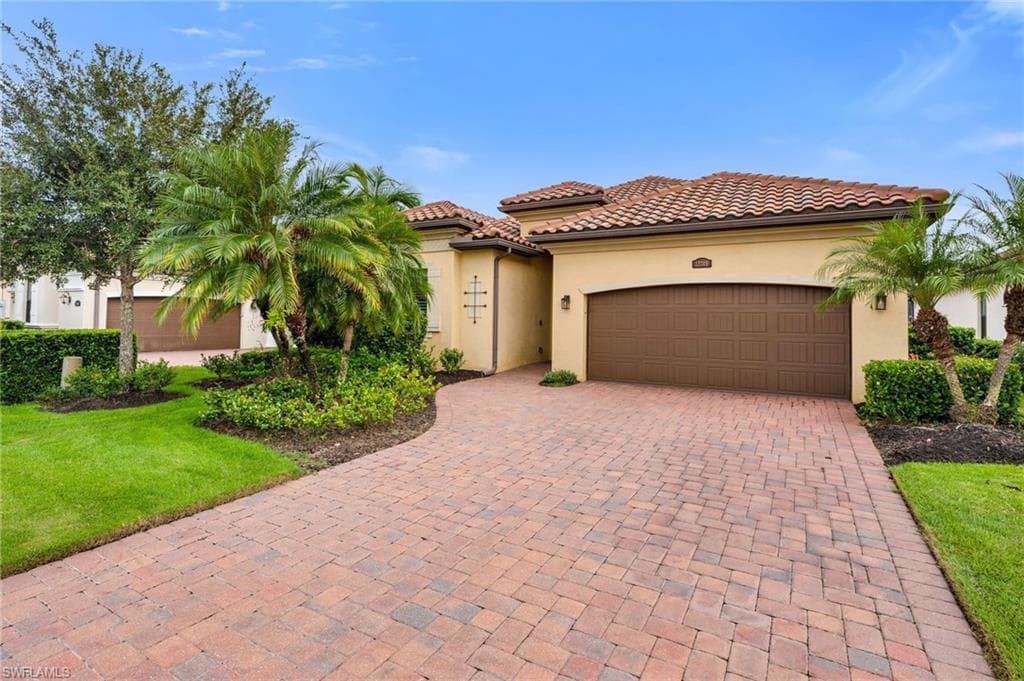 12740 Kinross LN, NAPLES FL 34120-4