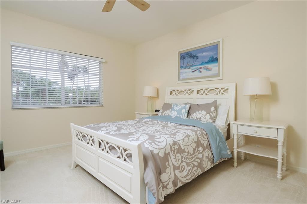 5901 Ashford LN, NAPLES FL 34110-16