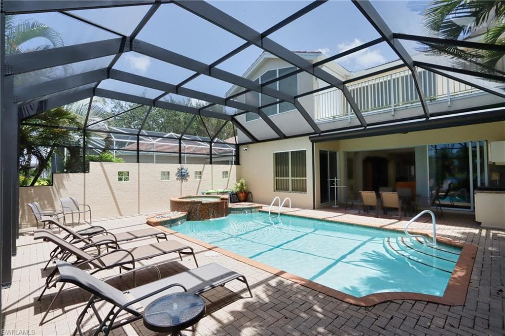 5901 Ashford LN, NAPLES FL 34110-29