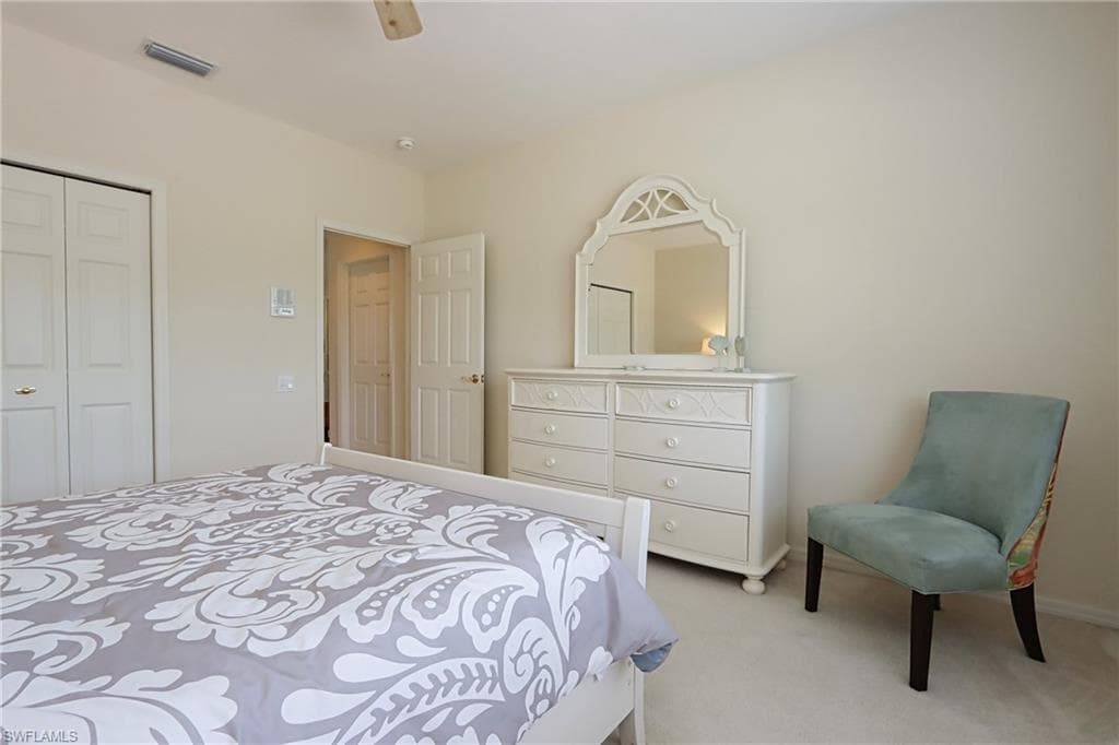 5901 Ashford LN, NAPLES FL 34110-17