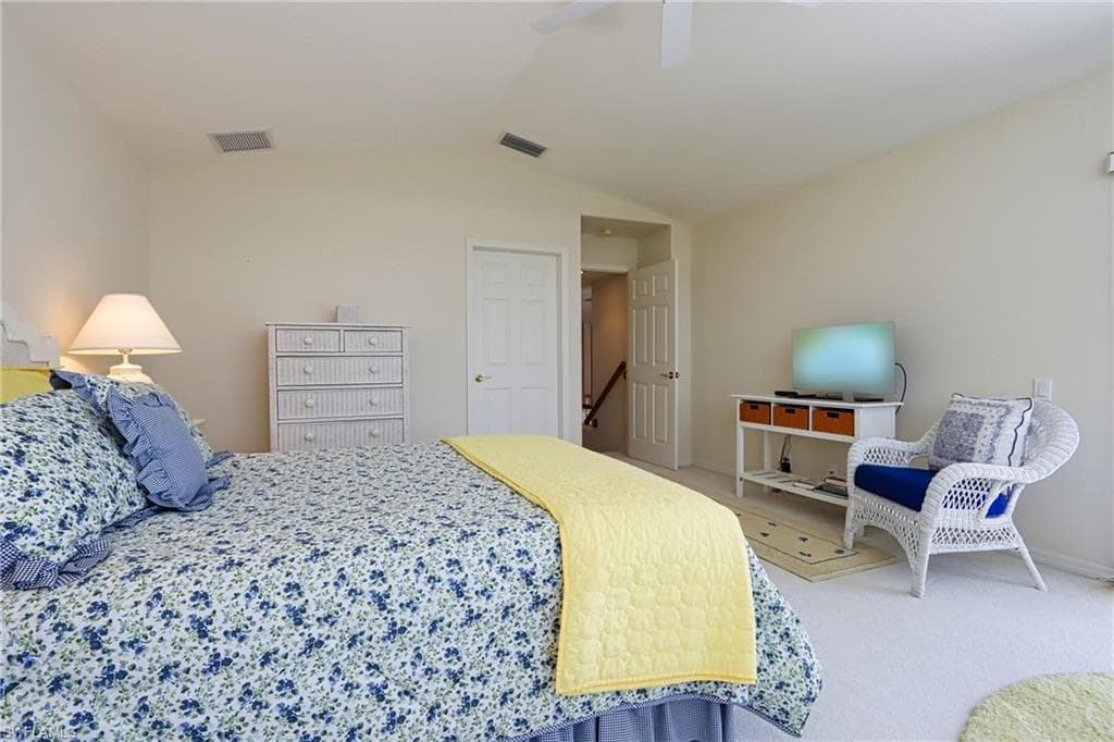 5901 Ashford LN, NAPLES FL 34110-14