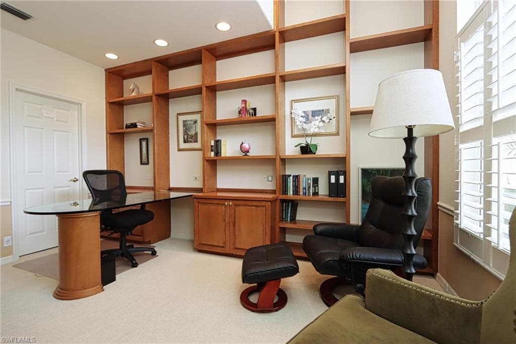 5901 Ashford LN, NAPLES FL 34110-20