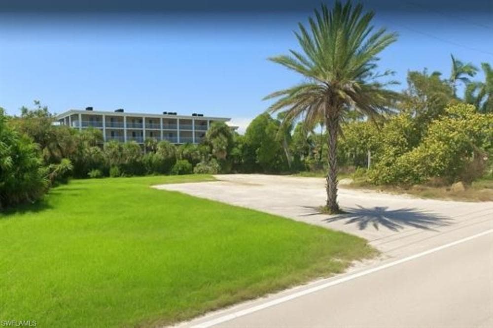 2761 W Gulf DR, SANIBEL FL 33957-3