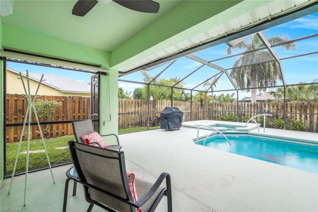 45 Wickliffe DR, NAPLES FL 34110-21