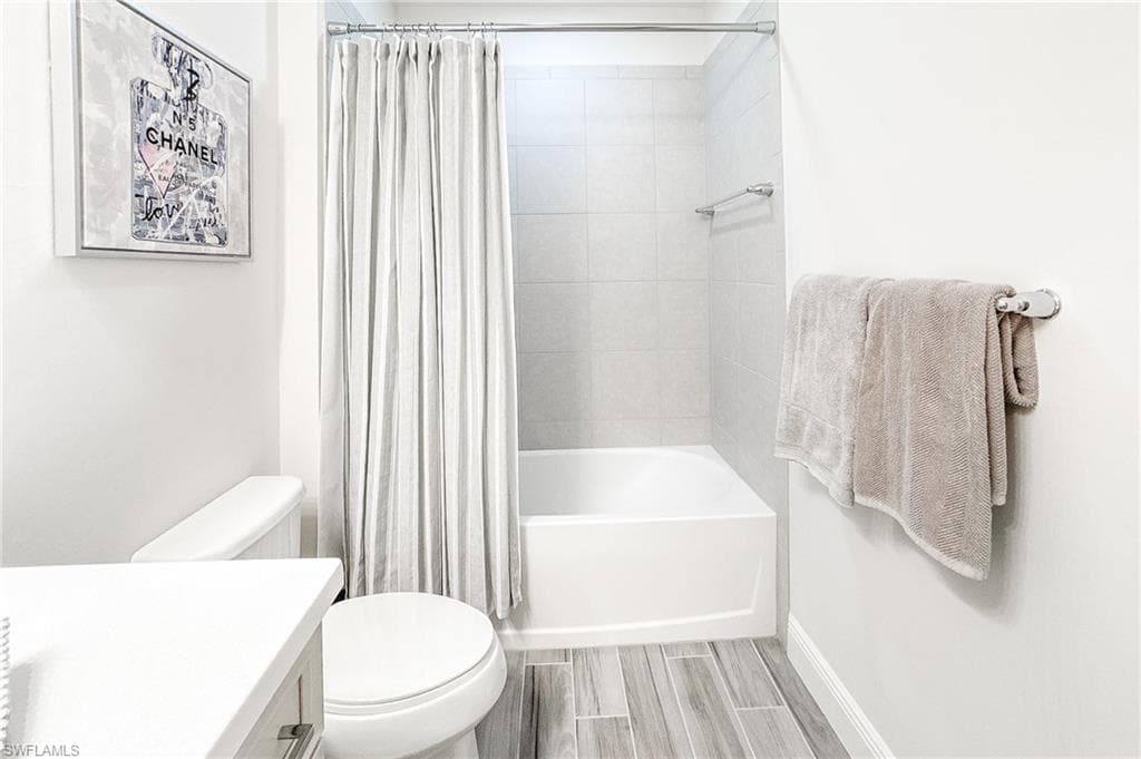 6940 Avalon CIR # 503, NAPLES FL 34112-21