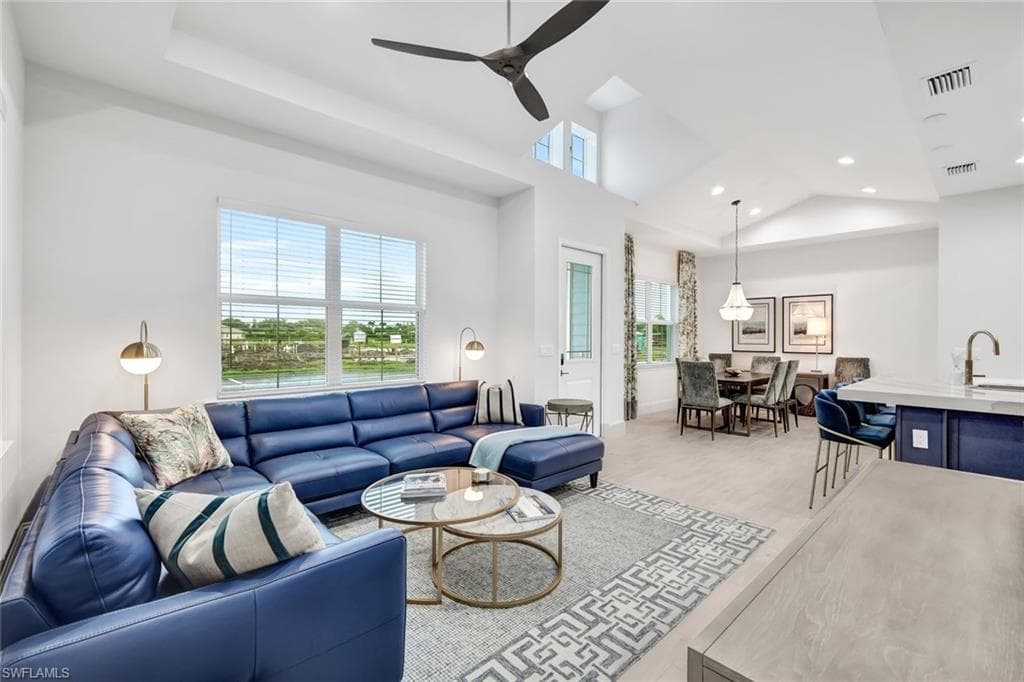 7142 Cayo Coco LN-2