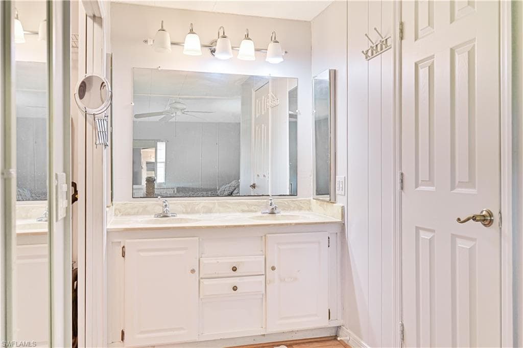 5191 Forest Park DR, NORTH FORT MYERS FL 33917-13