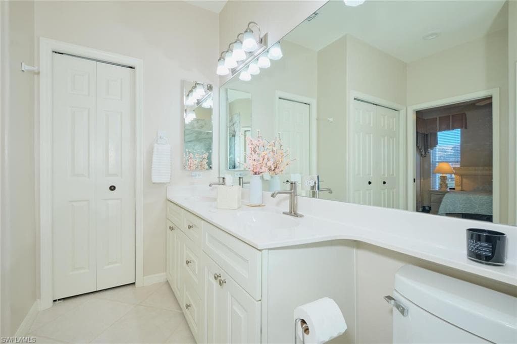 8956 Bristol BEND, FORT MYERS FL 33908-38