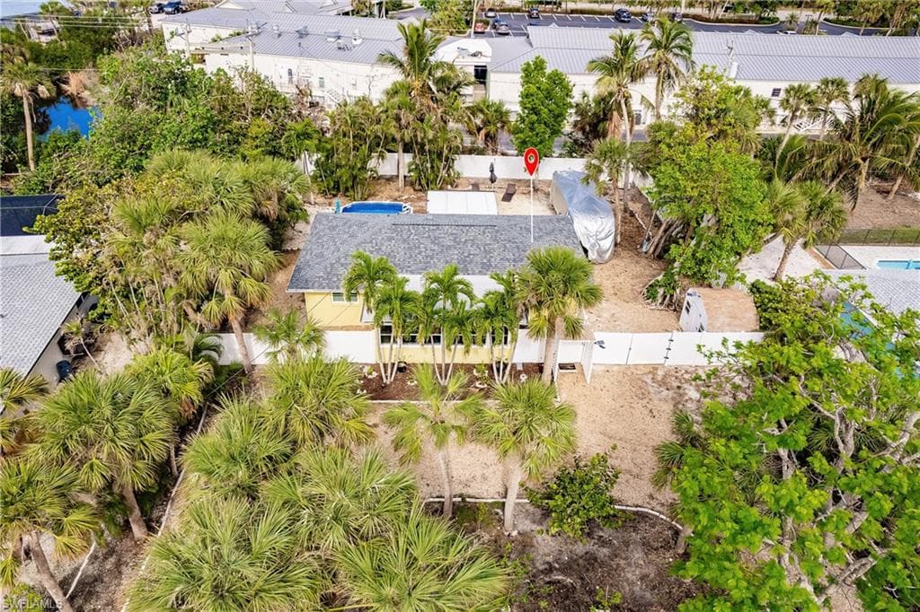 1942 Roseate LN, SANIBEL FL 33957-35