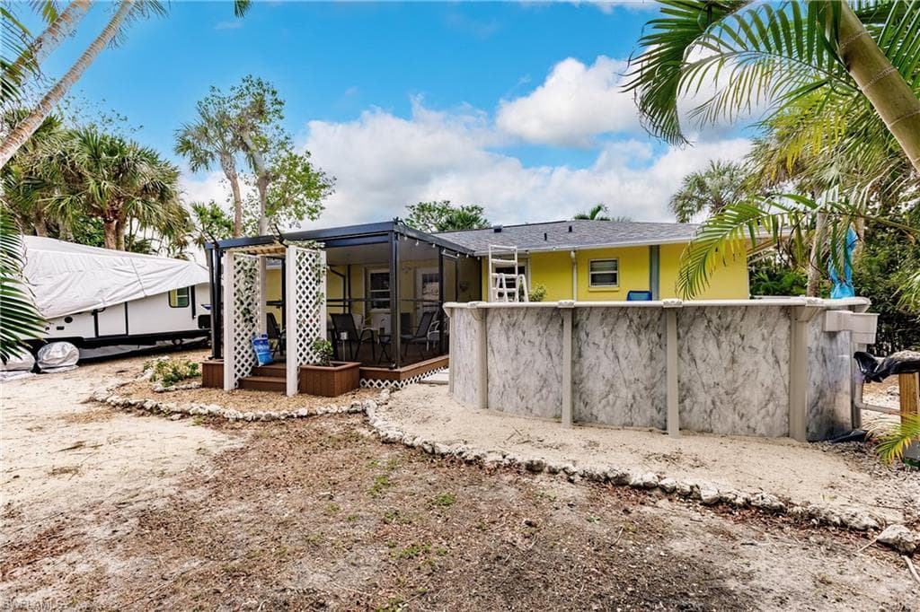 1942 Roseate LN, SANIBEL FL 33957-31