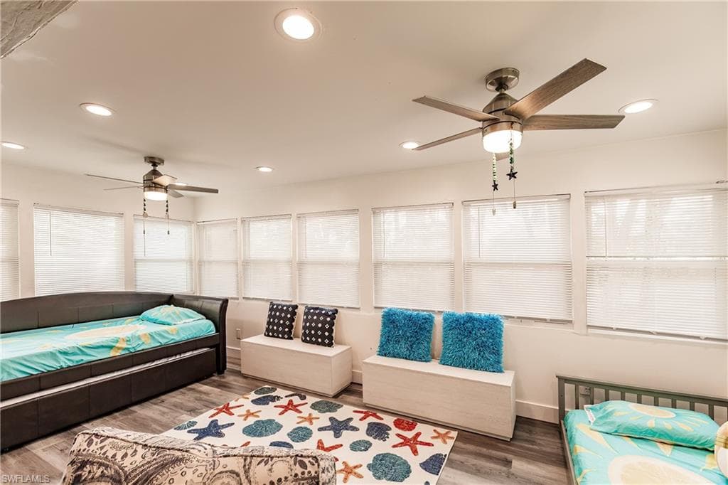 1942 Roseate LN, SANIBEL FL 33957-9