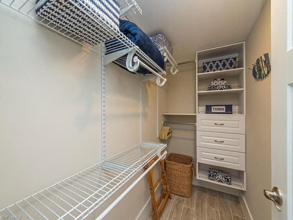 900 Misty Pines CIR # 203, NAPLES FL 34105-5