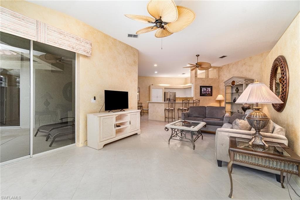 10274 Cape Roman RD # 102, ESTERO FL 34135-3