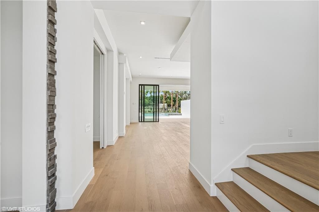 19044 Via Messina WAY, MIROMAR LAKES FL 33913-2