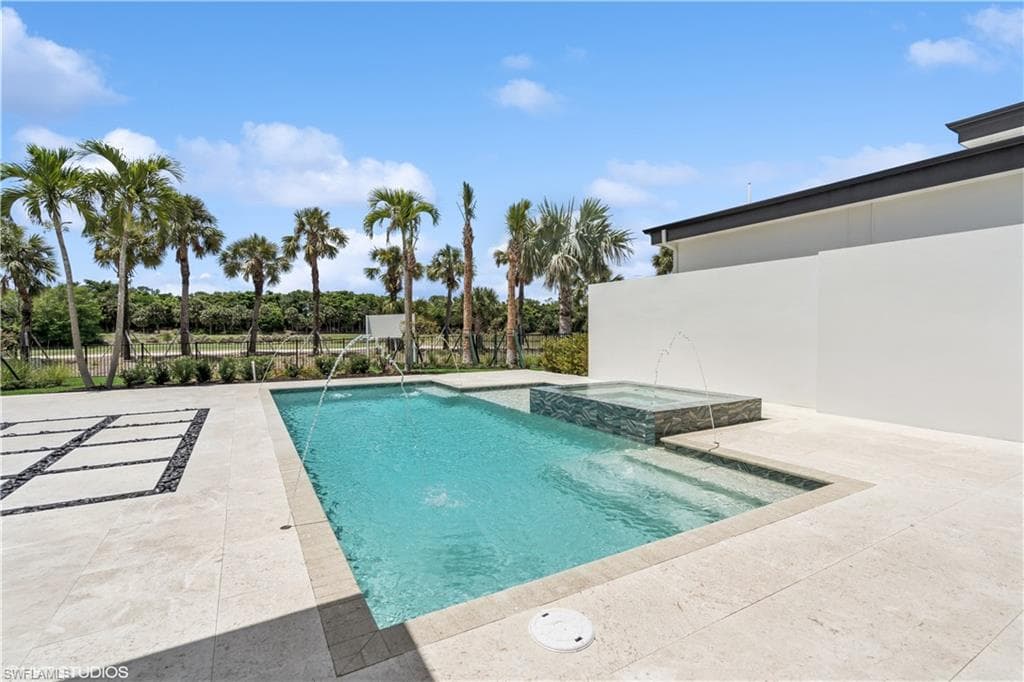 19044 Via Messina WAY, MIROMAR LAKES FL 33913-35